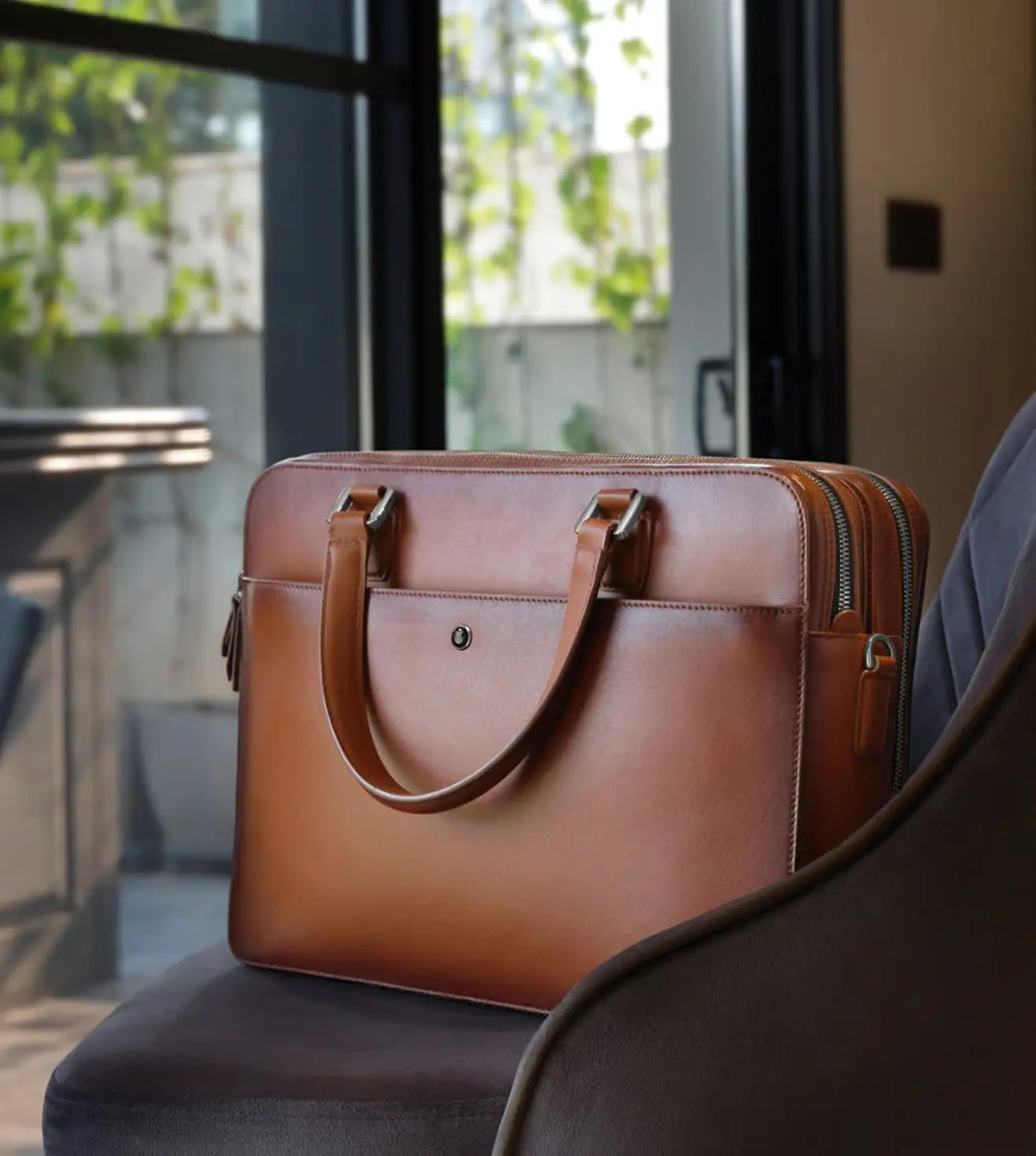 Demo Briefcase
